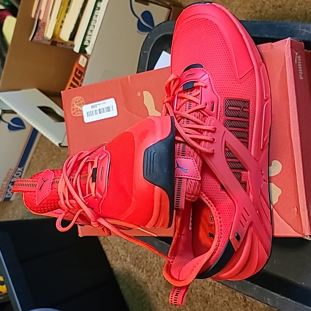 NIB Puma Pacer + Mens size 13 Red/Black